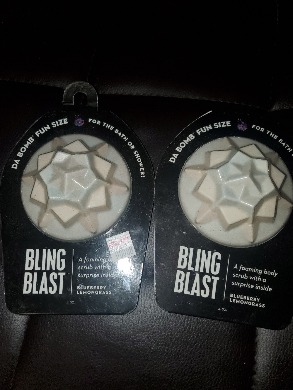 2 Da Bomb Blueberry Lemongrass Foaming Body Scrub